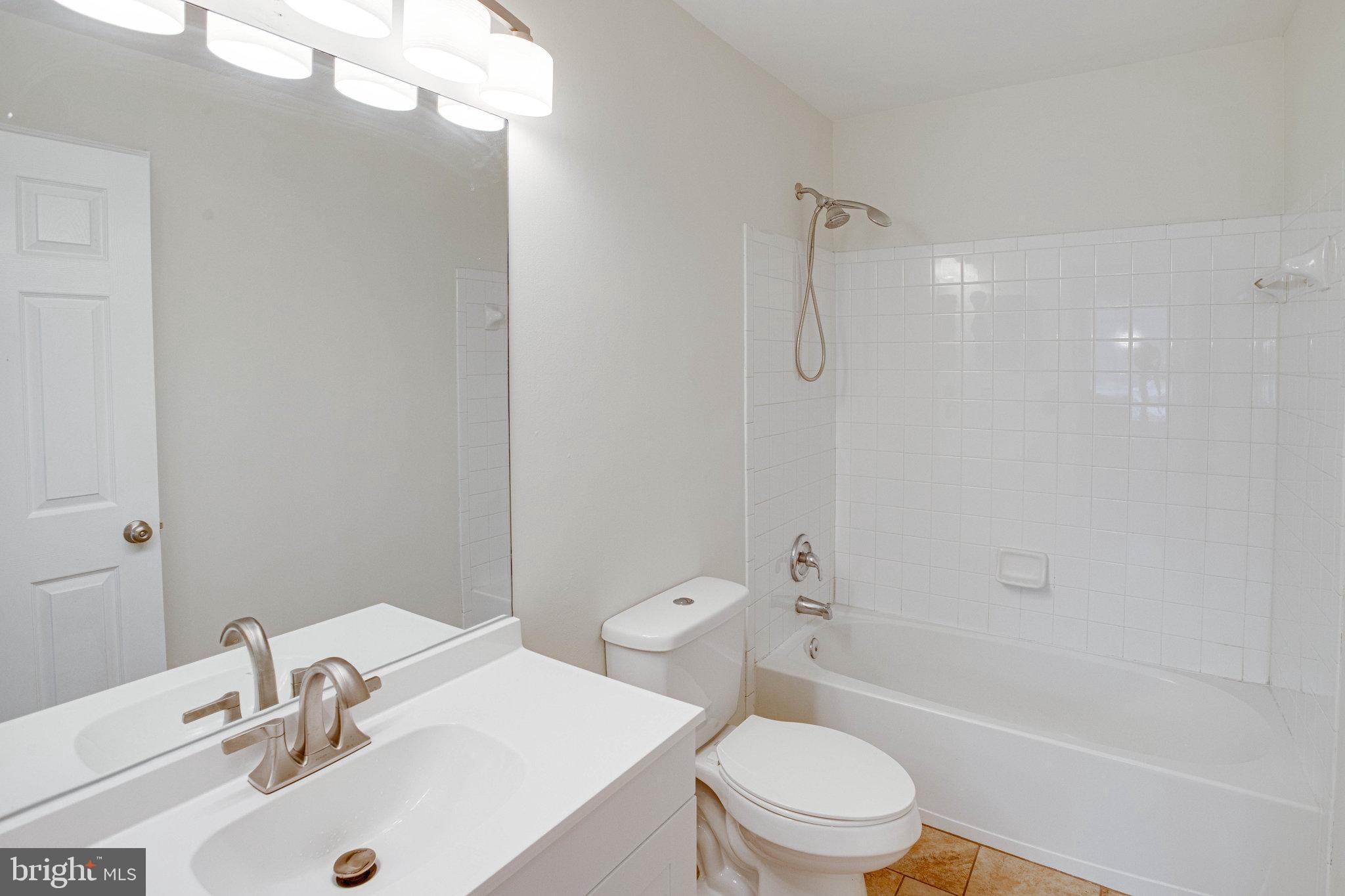 SOUTHLAKE AT MONTCLAIR - Residential