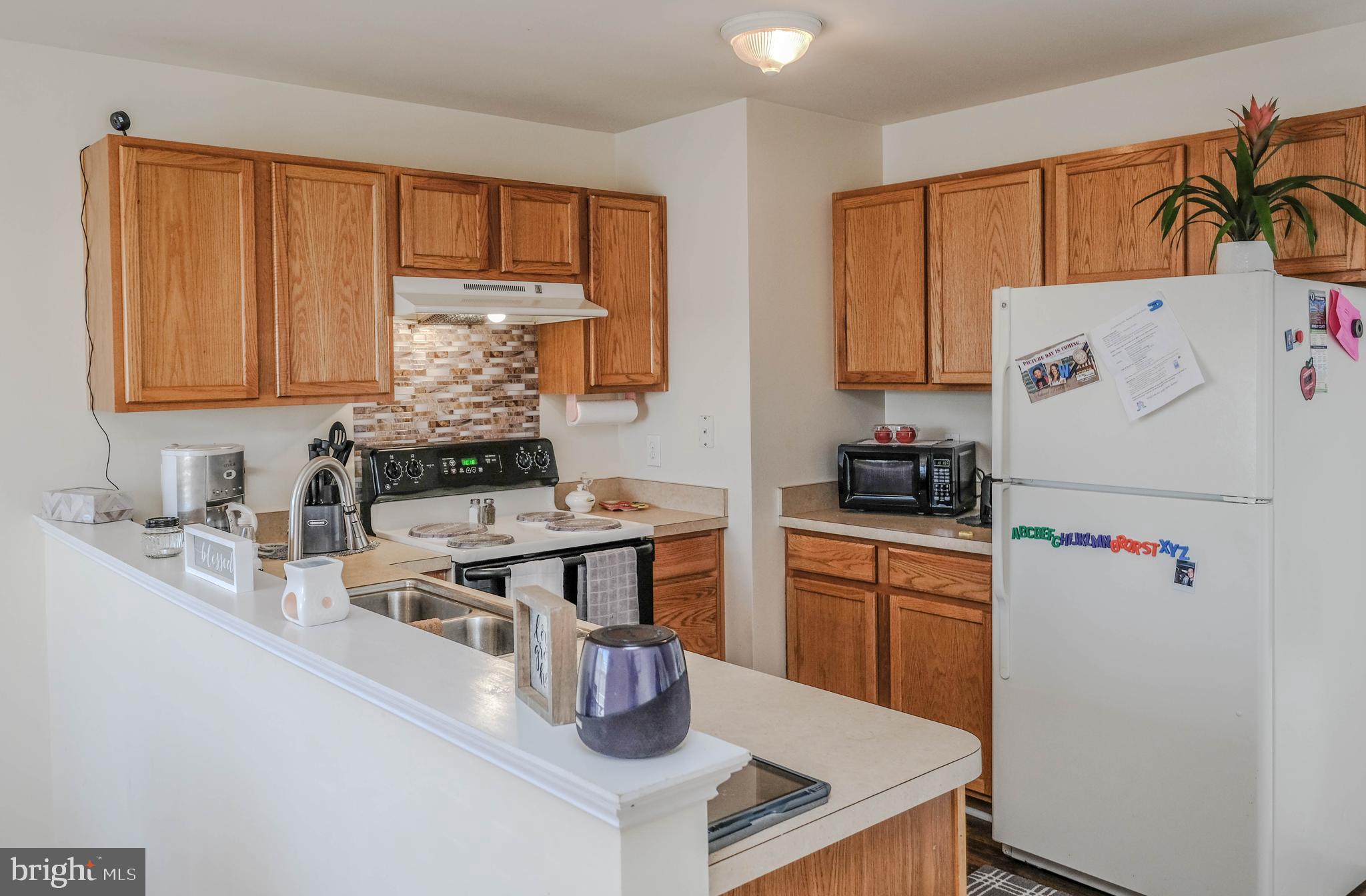 BUNKER HILL TOWNHOMES - Residential