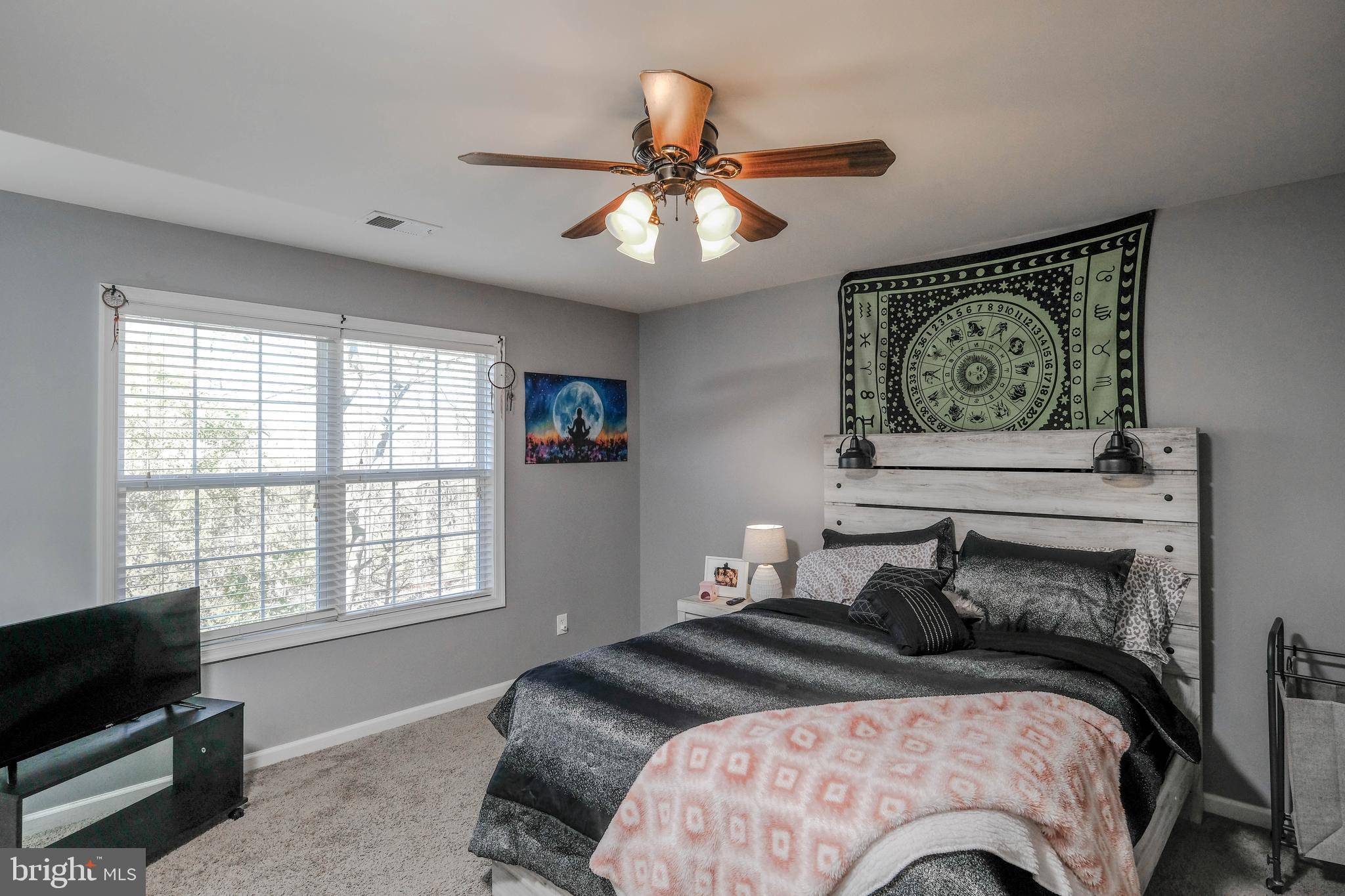 BUNKER HILL TOWNHOMES - Residential