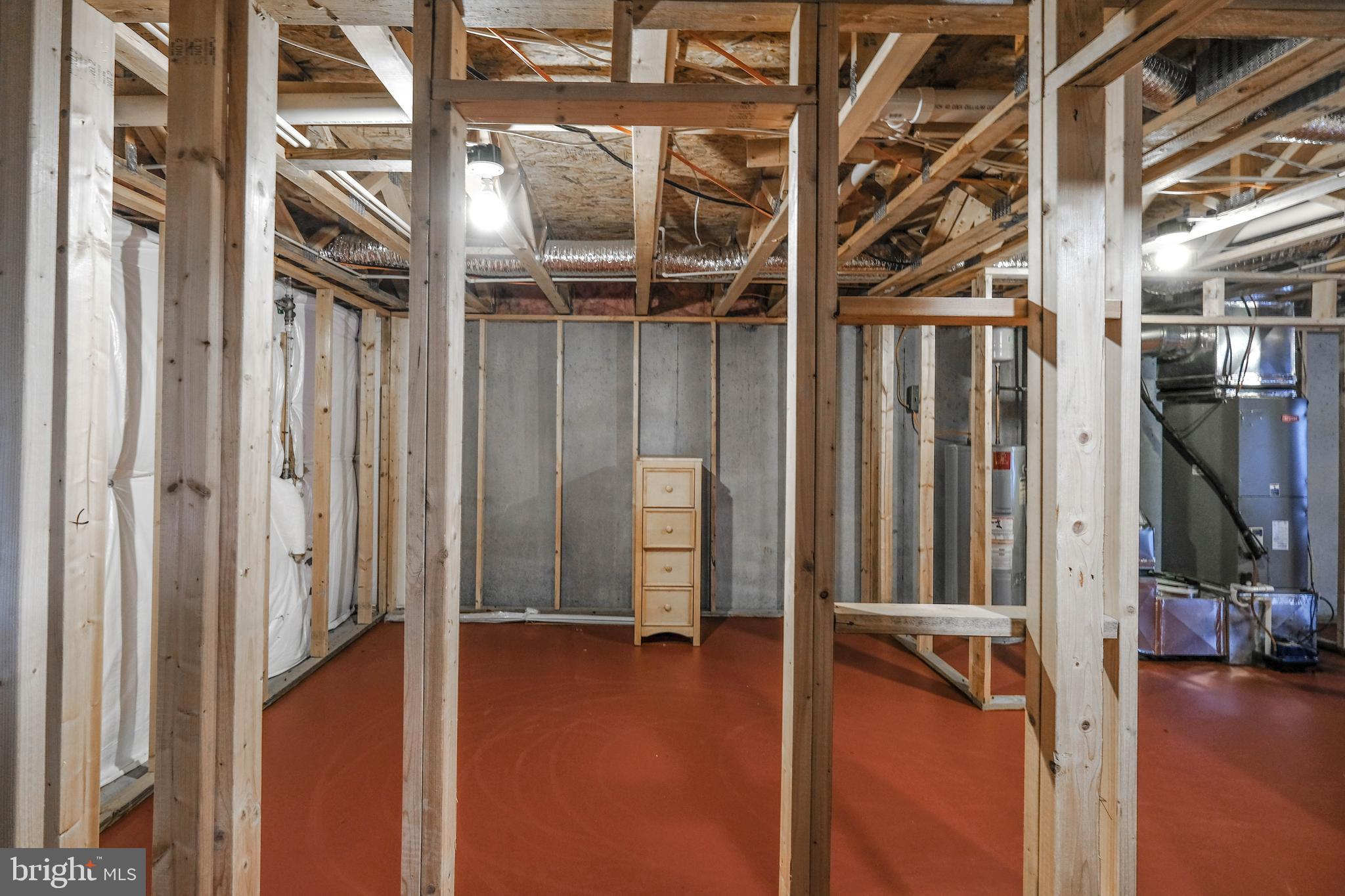 BUNKER HILL TOWNHOMES - Residential