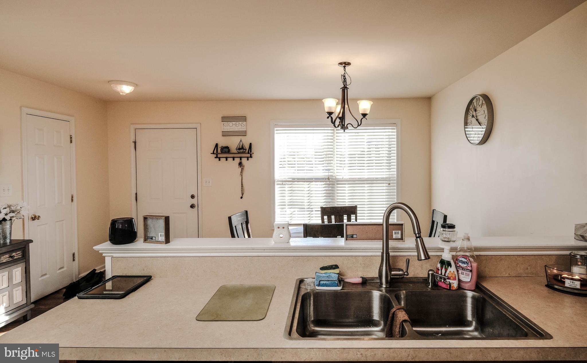 BUNKER HILL TOWNHOMES - Residential