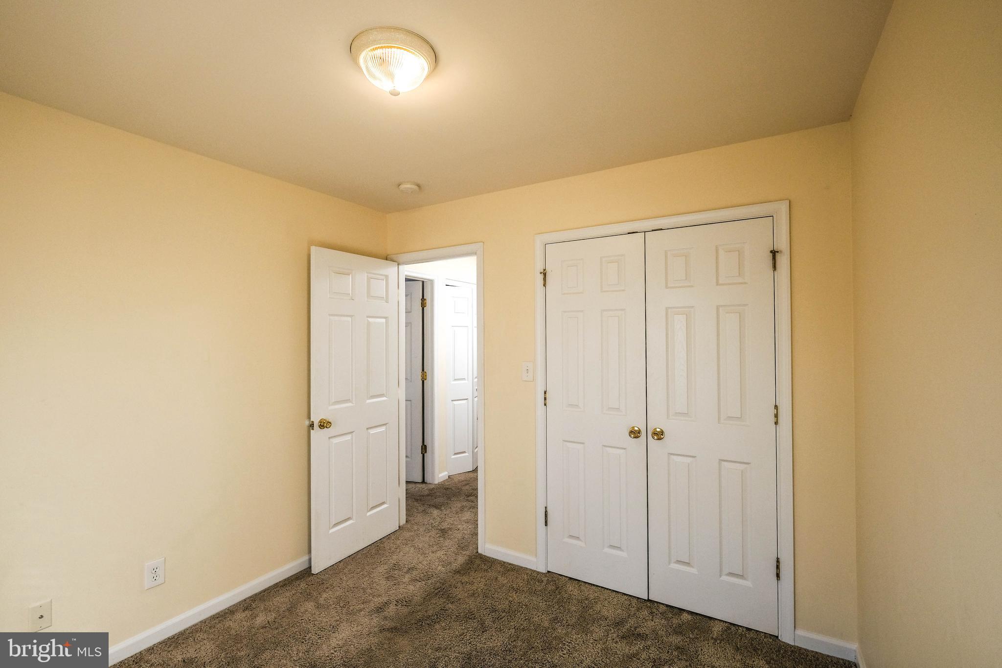 BUNKER HILL TOWNHOMES - Residential