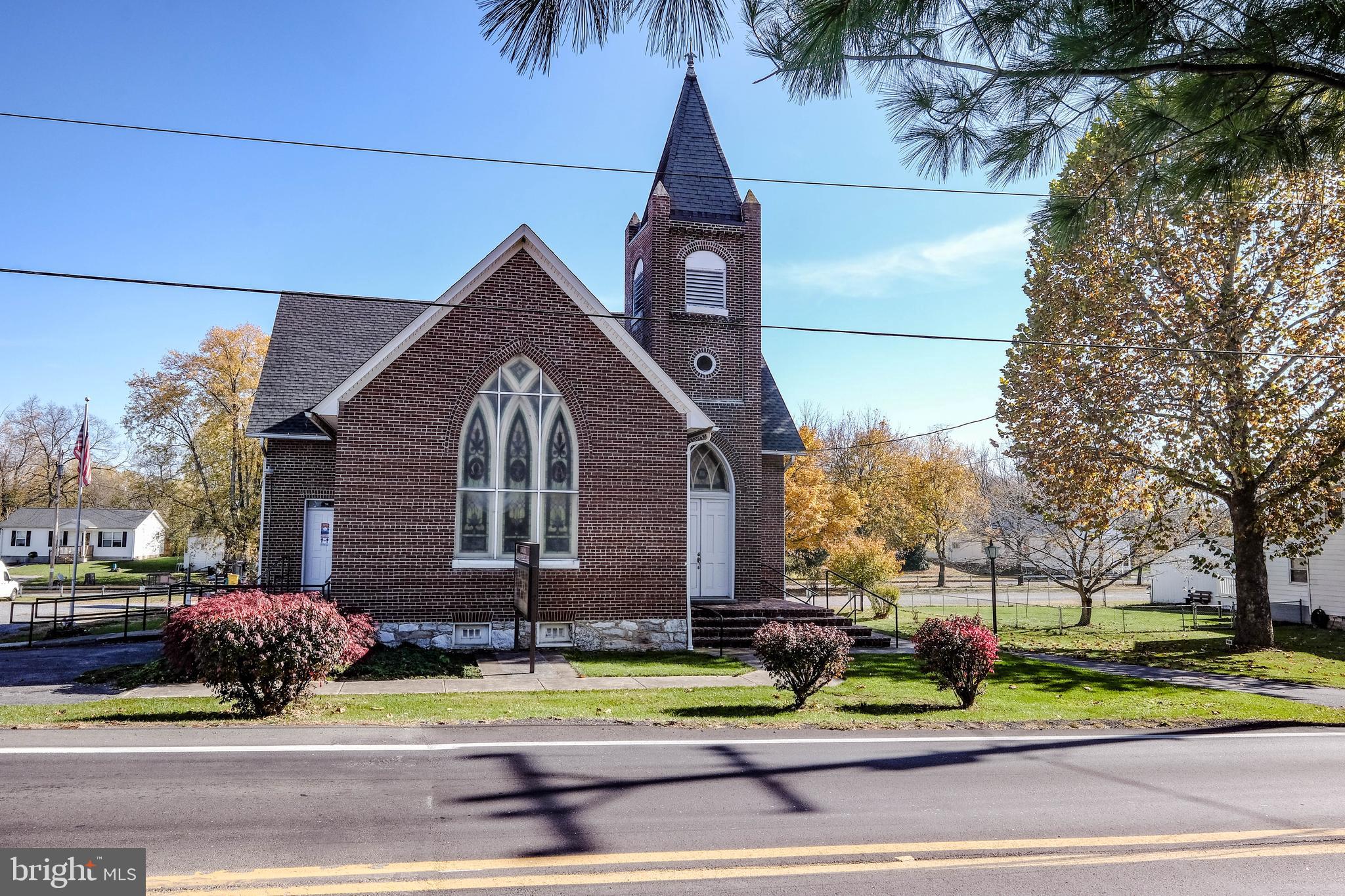 BUNKER HILL TOWNHOMES - Residential