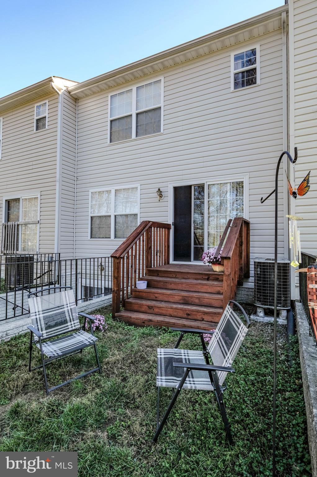 BUNKER HILL TOWNHOMES - Residential