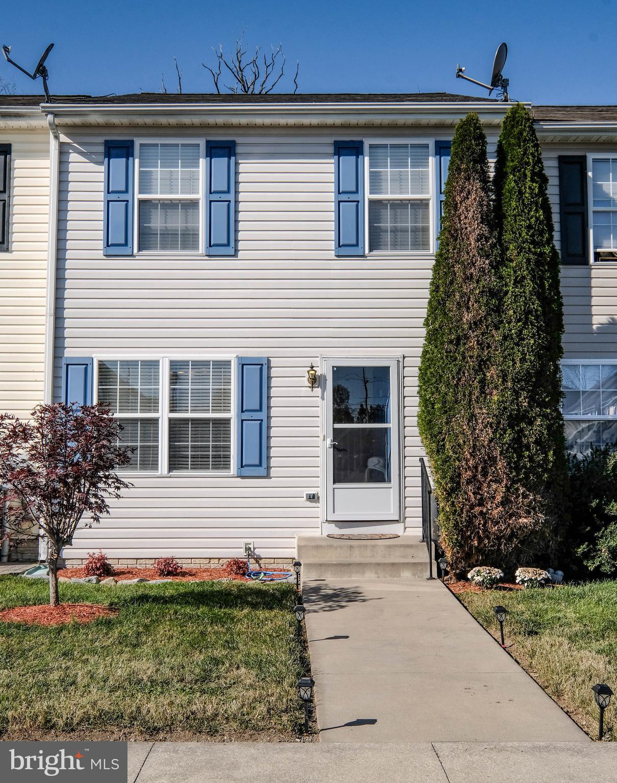 BUNKER HILL TOWNHOMES - Residential