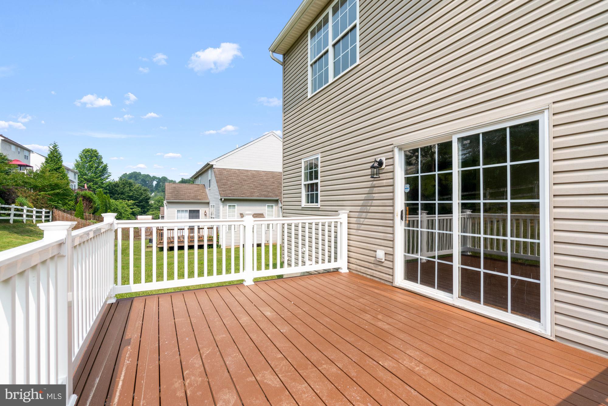 MEADOWBROOK - Residential