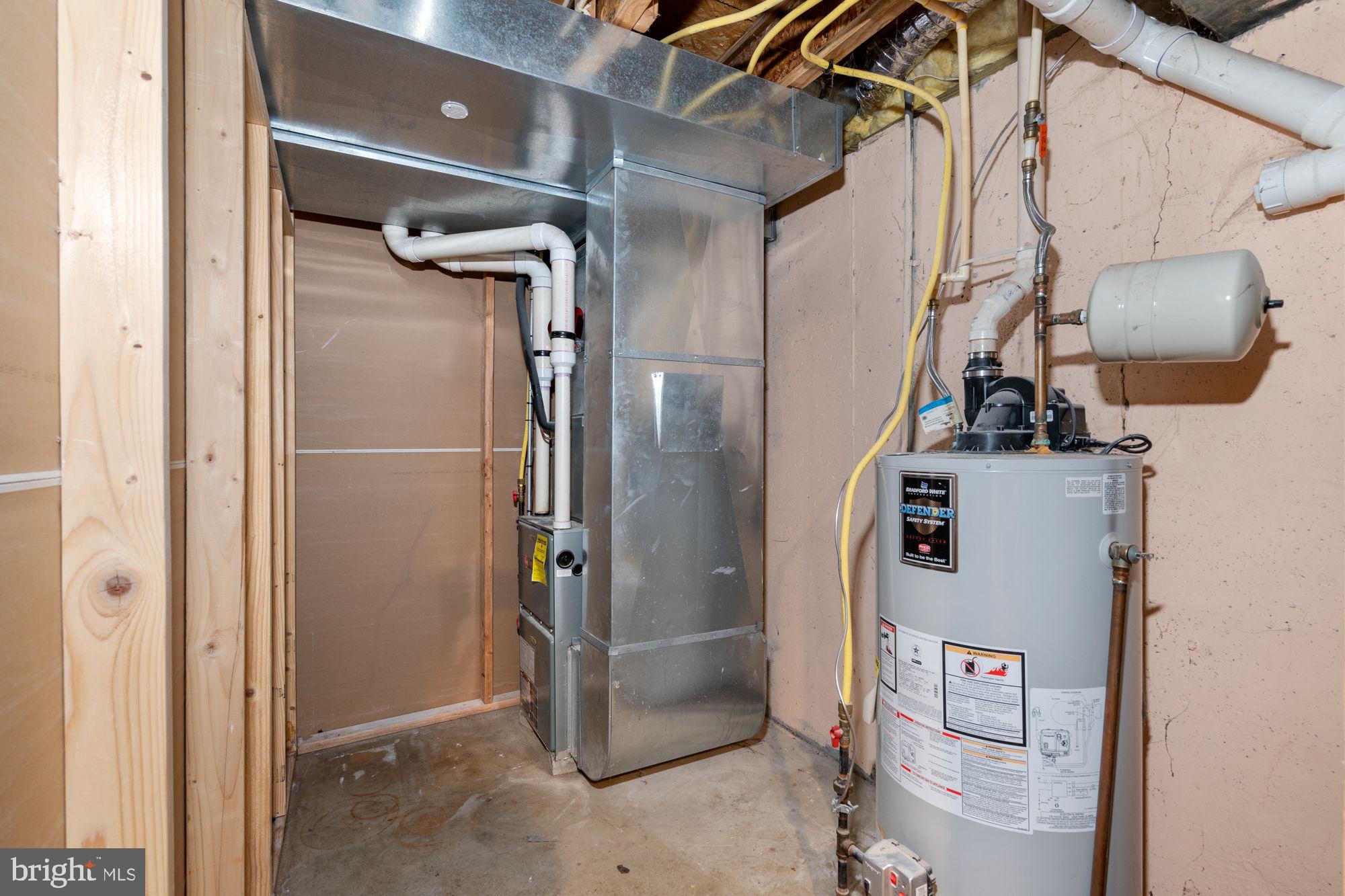 MEADOWBROOK - Residential