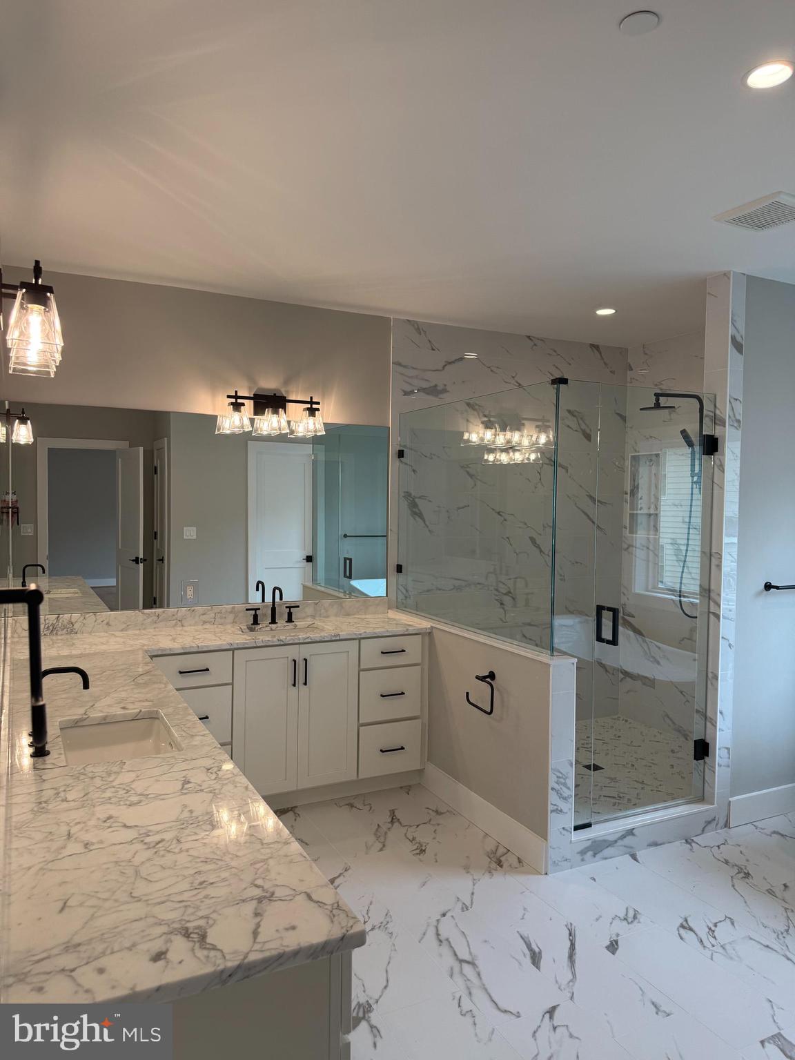 ROCK CREEK HIGHLANDS - Residential