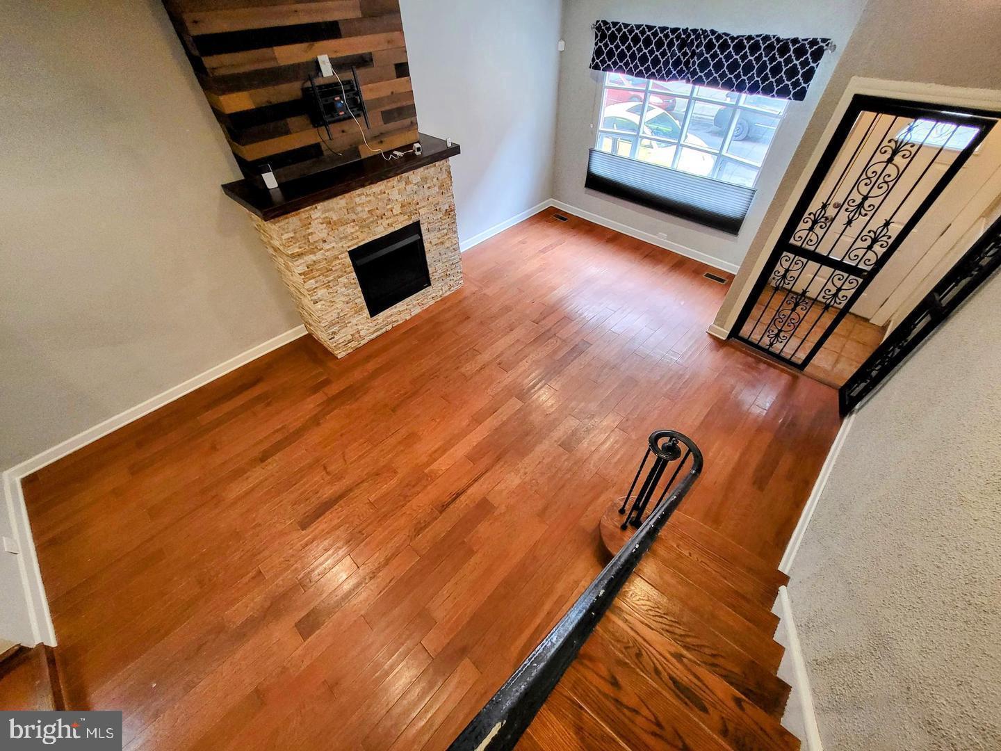 PHILADELPHIA (SOUTH) - Residential Lease