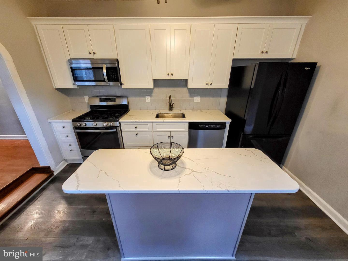 PHILADELPHIA (SOUTH) - Residential Lease