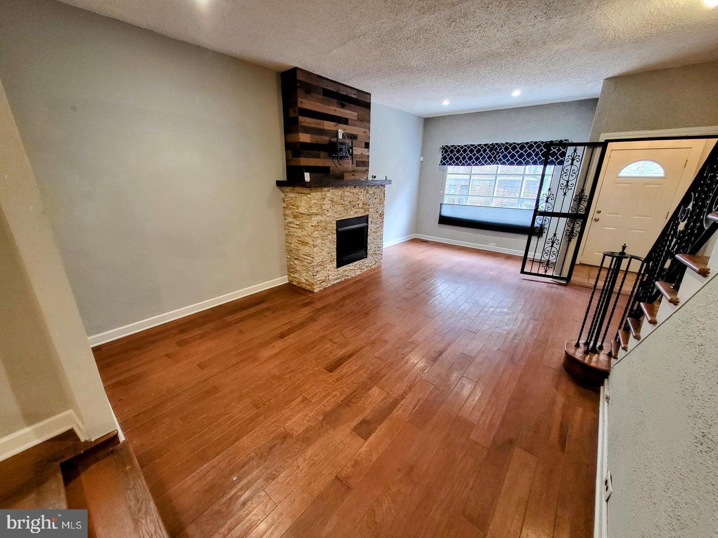 PHILADELPHIA (SOUTH) - Residential Lease