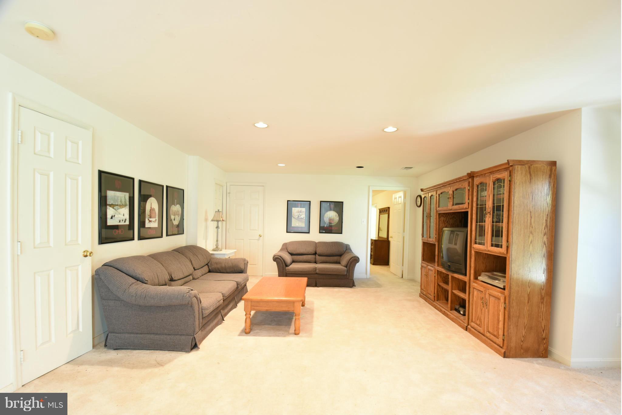 LITTLE ROCKY RUN - Residential