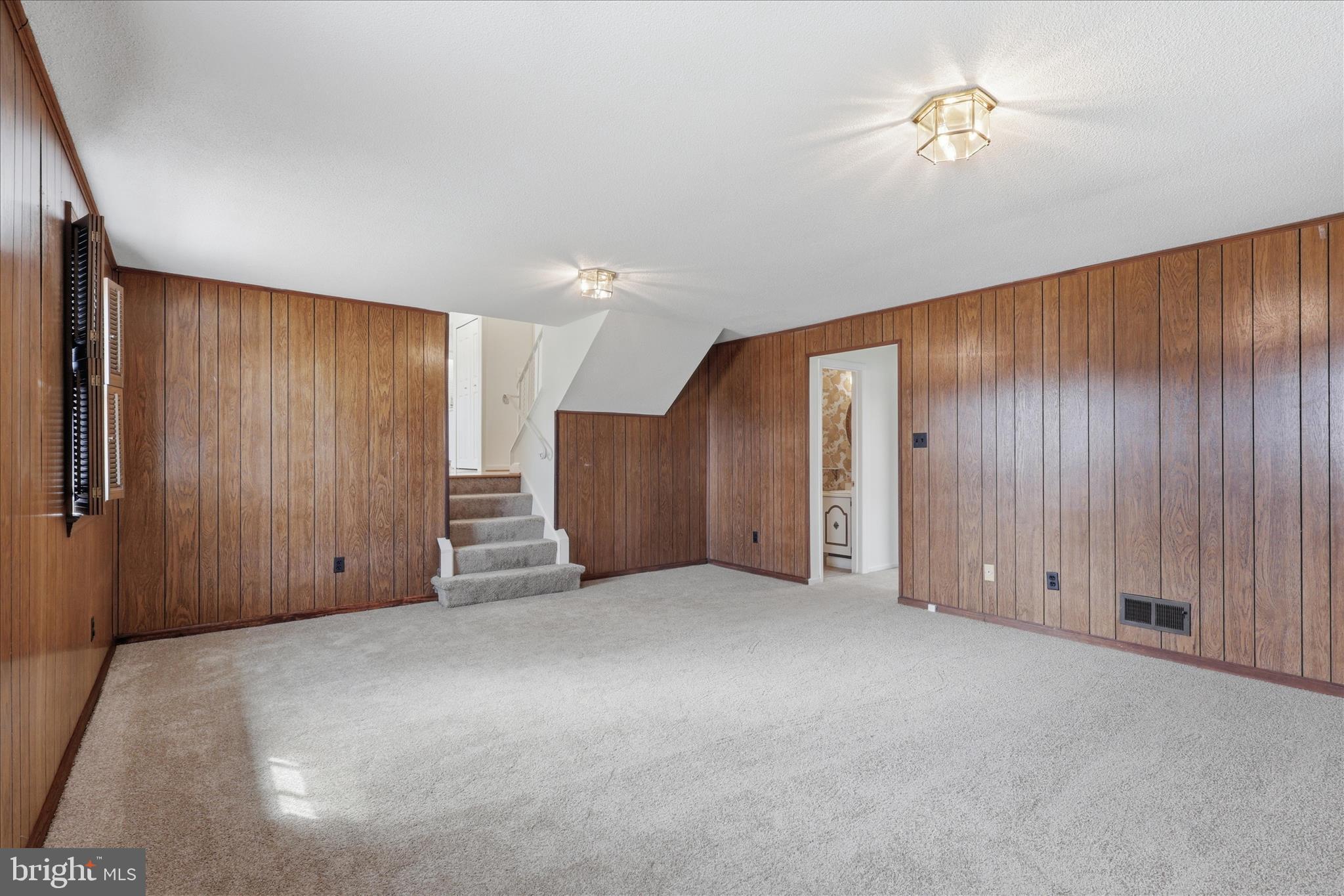 BARRISTERS PLACE - Residential