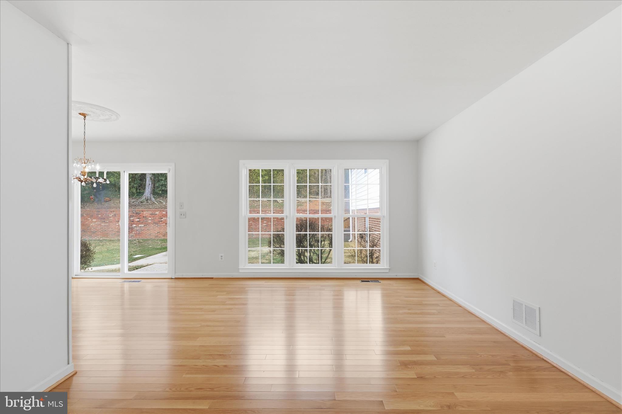 BARRISTERS PLACE - Residential