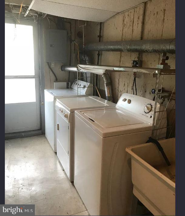 HOLMESBURG - Residential