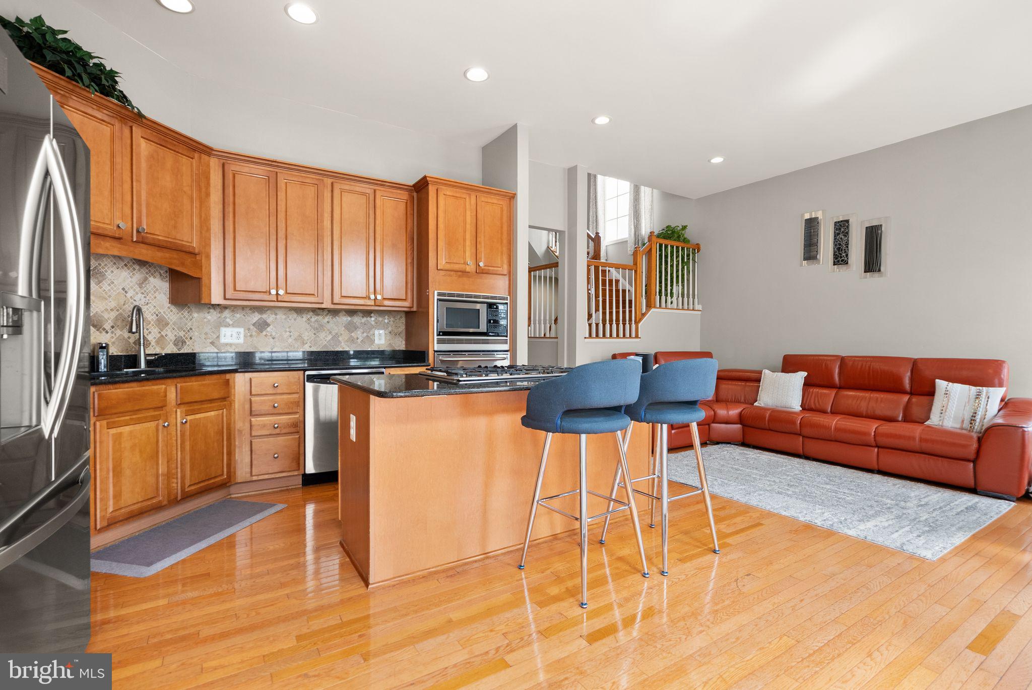 22016 DILWORTH SQUARE