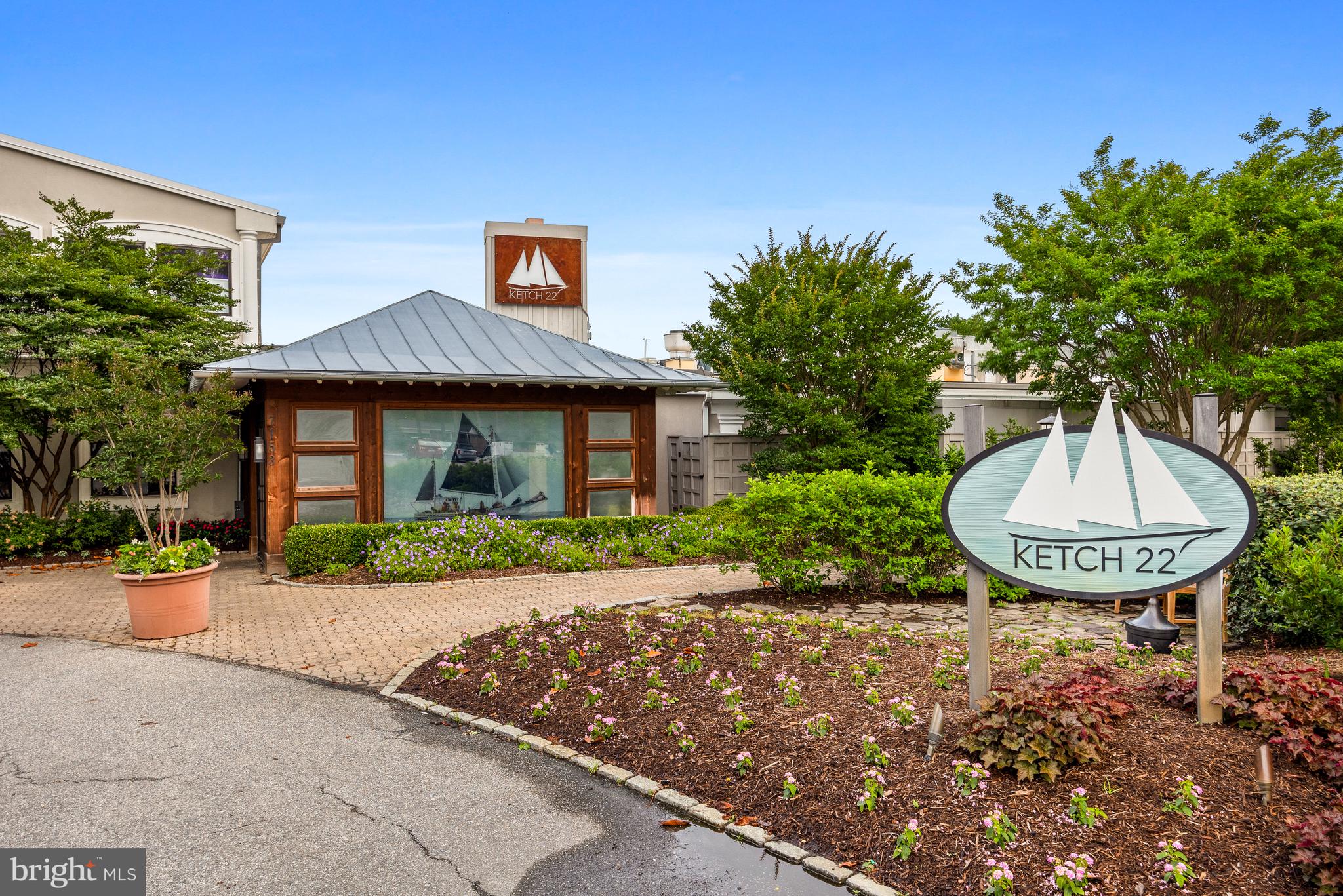 HOLLAND POINT - Residential