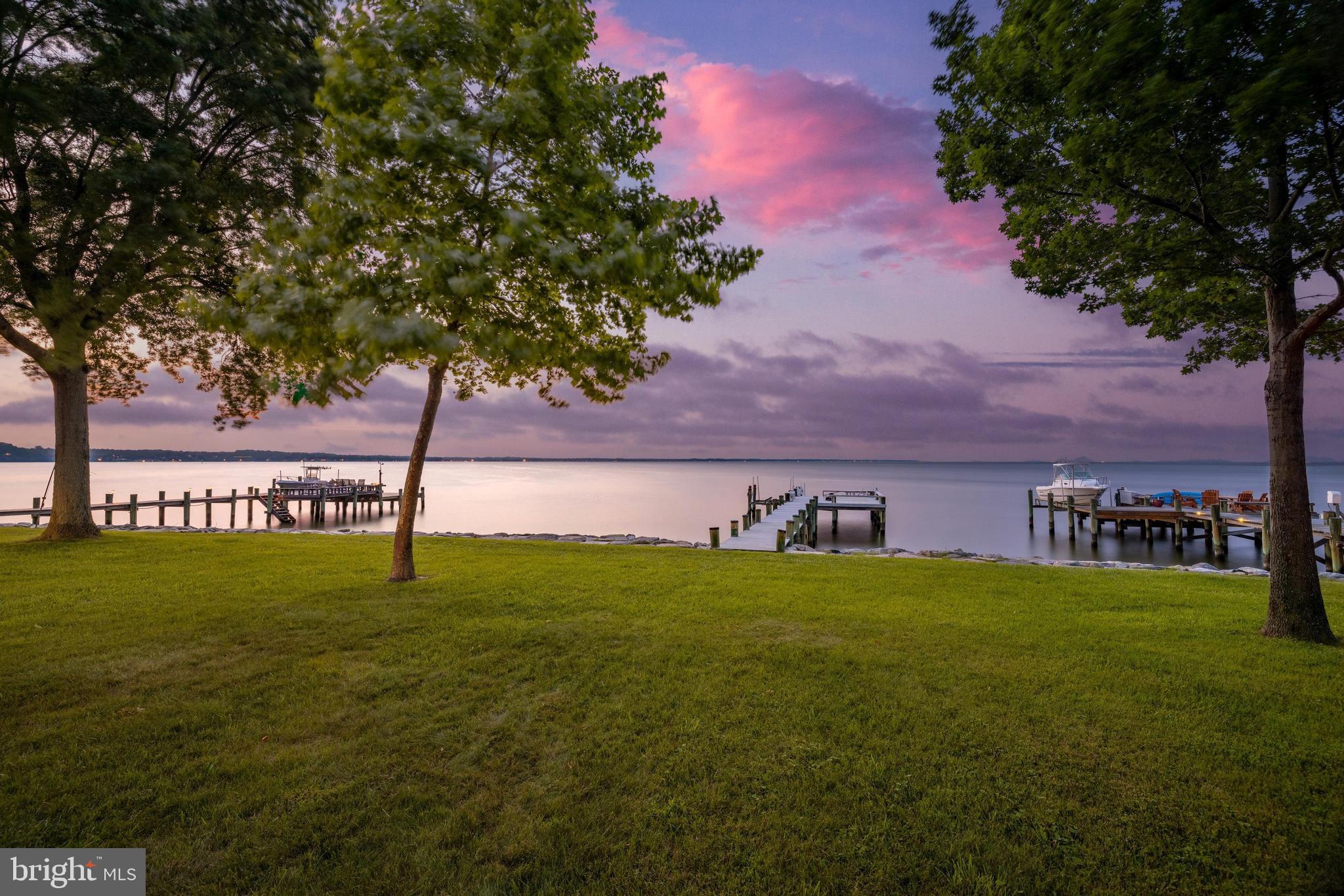 HOLLAND POINT - Residential