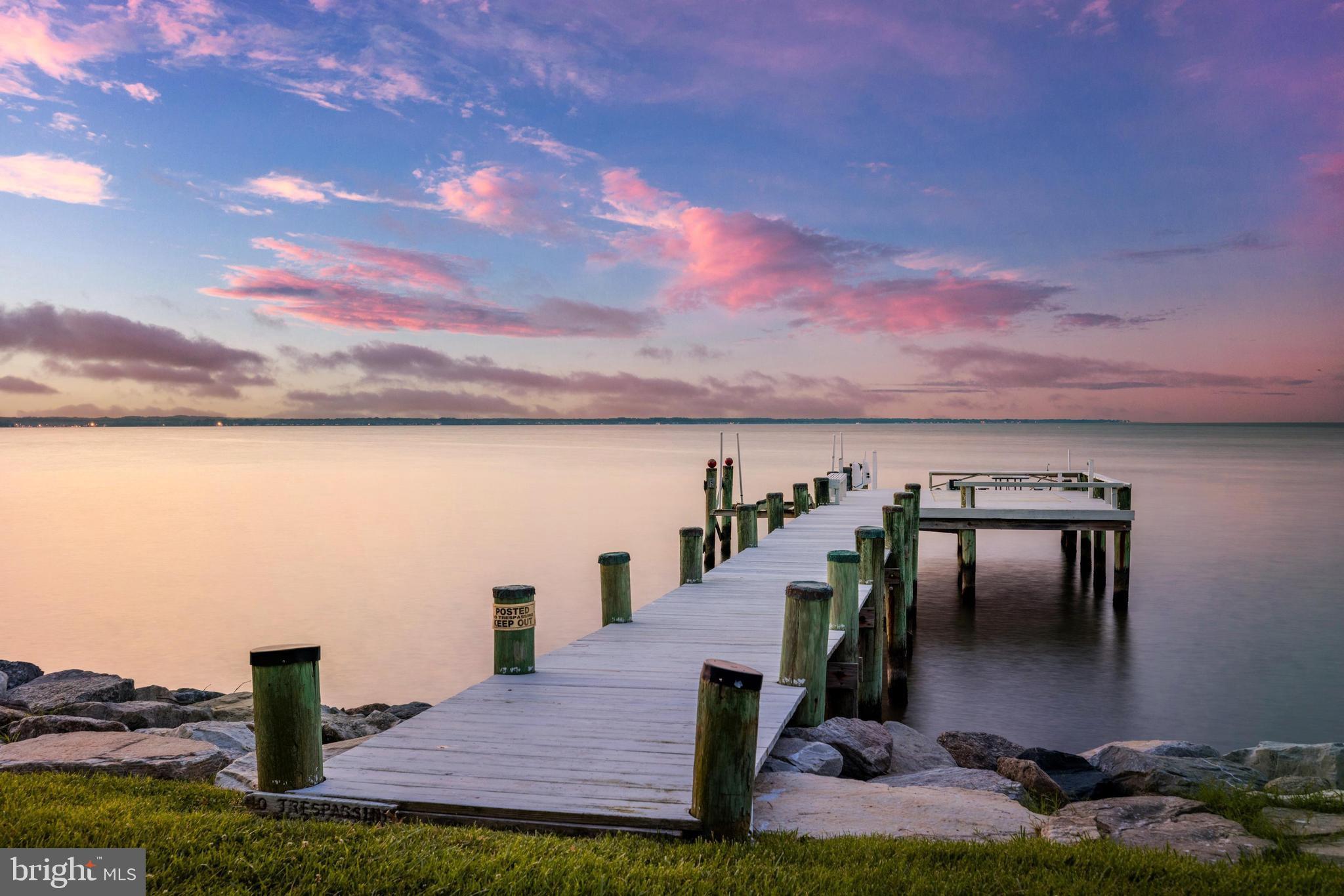 HOLLAND POINT - Residential