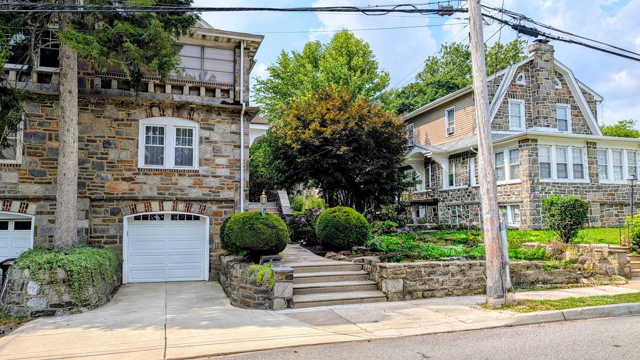 333 W RIDLEY AVENUE