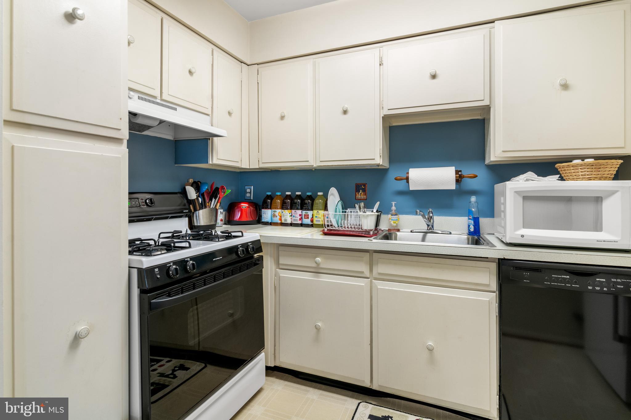 AMERICANA CENTRE - Residential