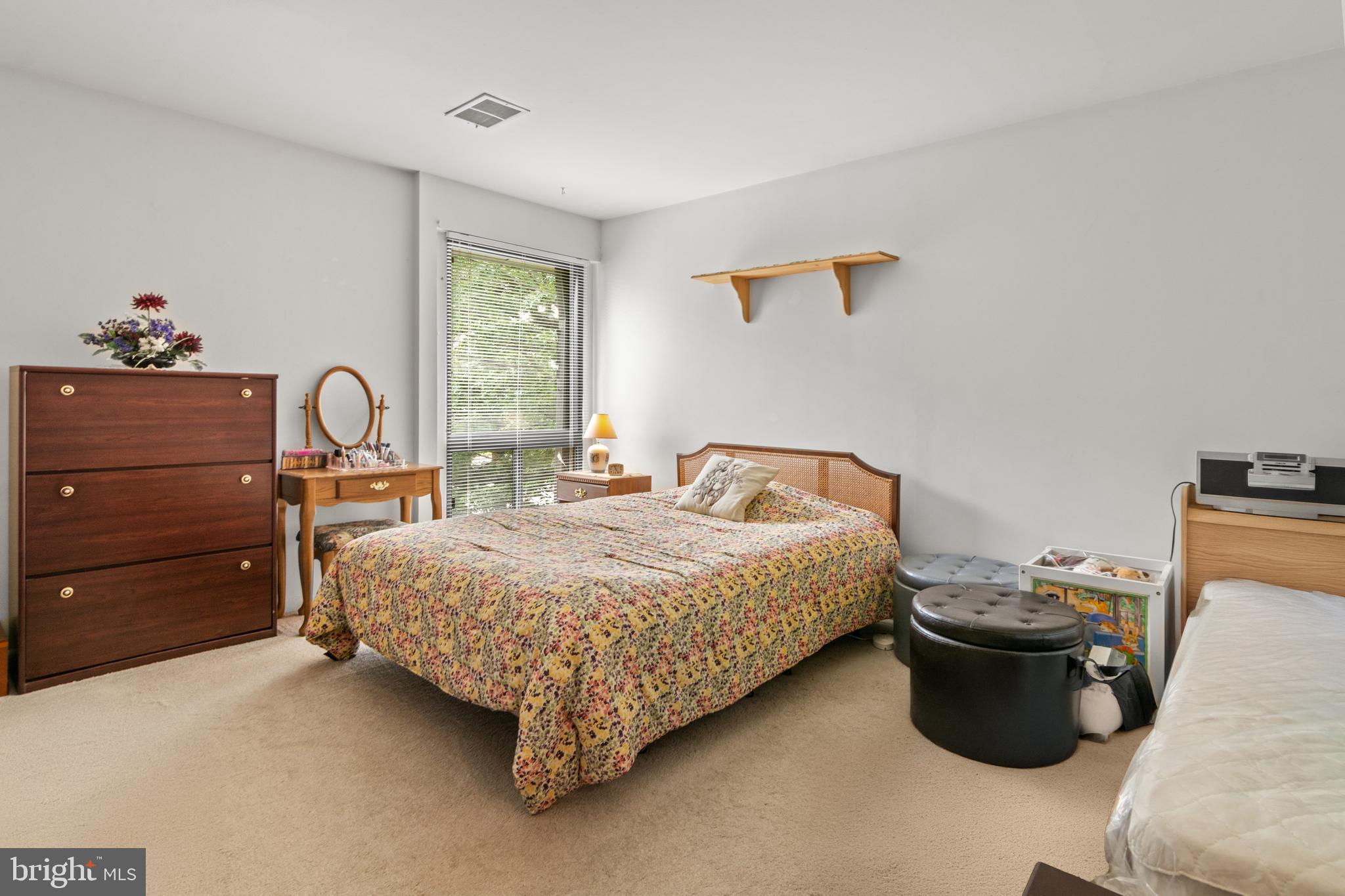 AMERICANA CENTRE - Residential