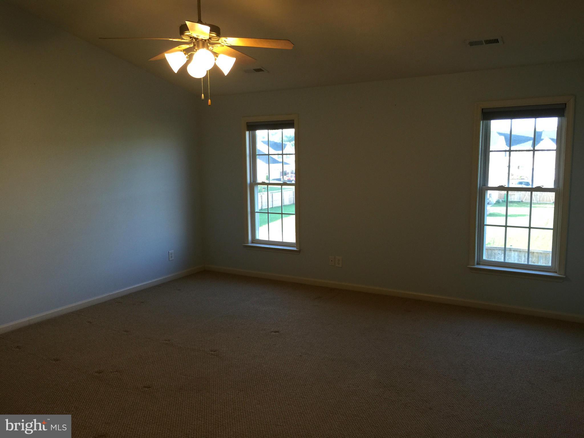 PELHAM'S CROSSING - Residential Lease