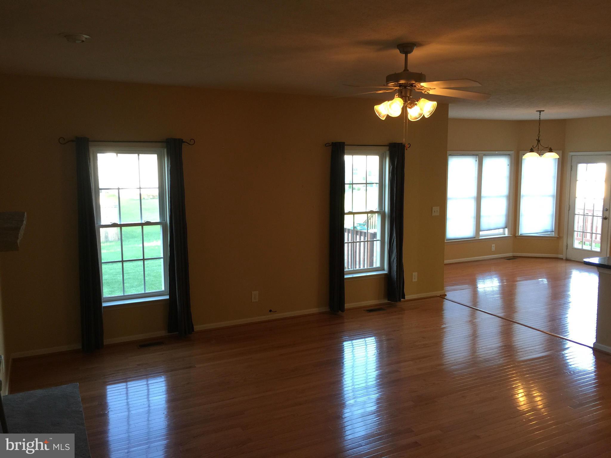 PELHAM'S CROSSING - Residential Lease