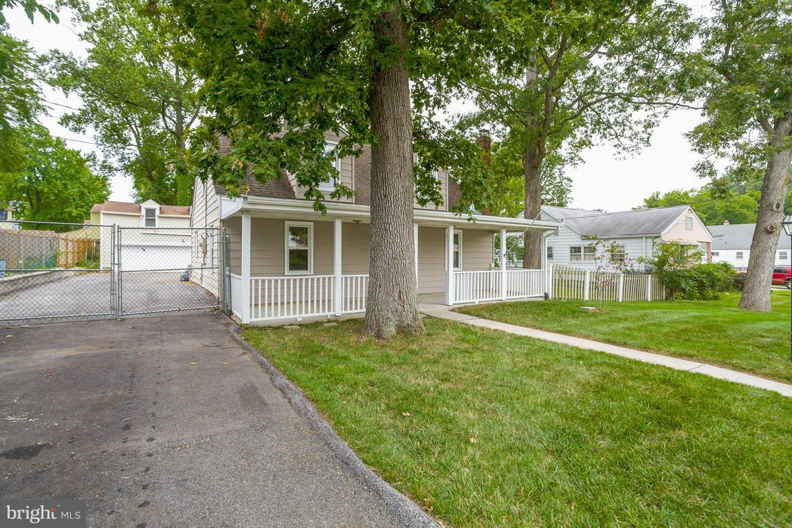 CALIFORNIA GROVE - Residential