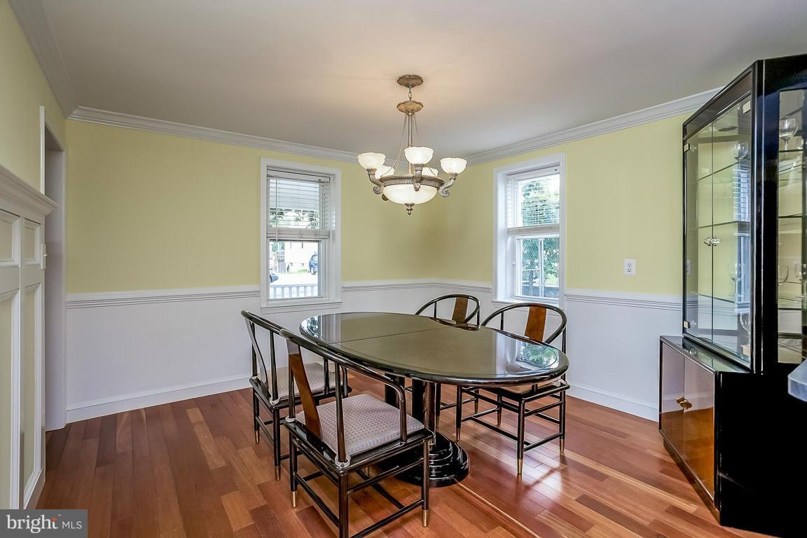 CALIFORNIA GROVE - Residential