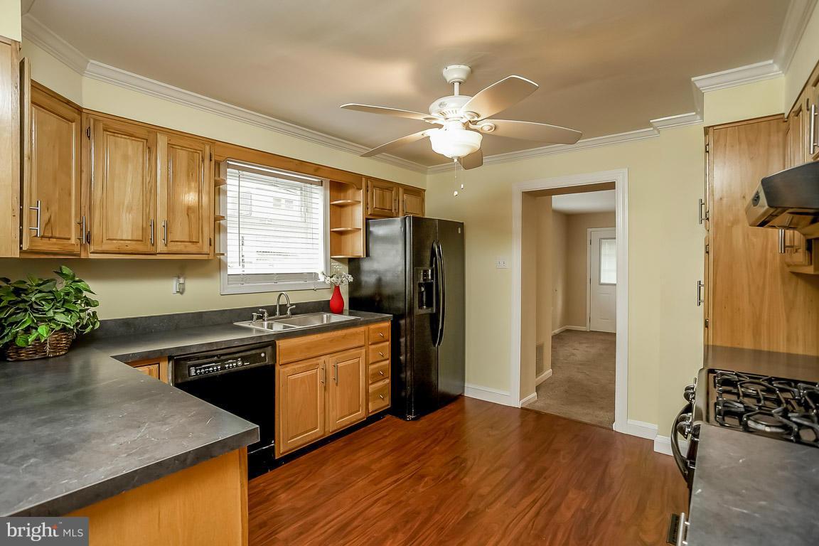 CALIFORNIA GROVE - Residential