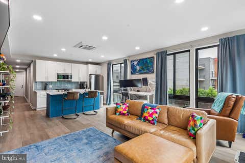 Condo For Sale - 1648-50 Ridge Avenue #302<br/> PHILADELPHIA, PA 19130