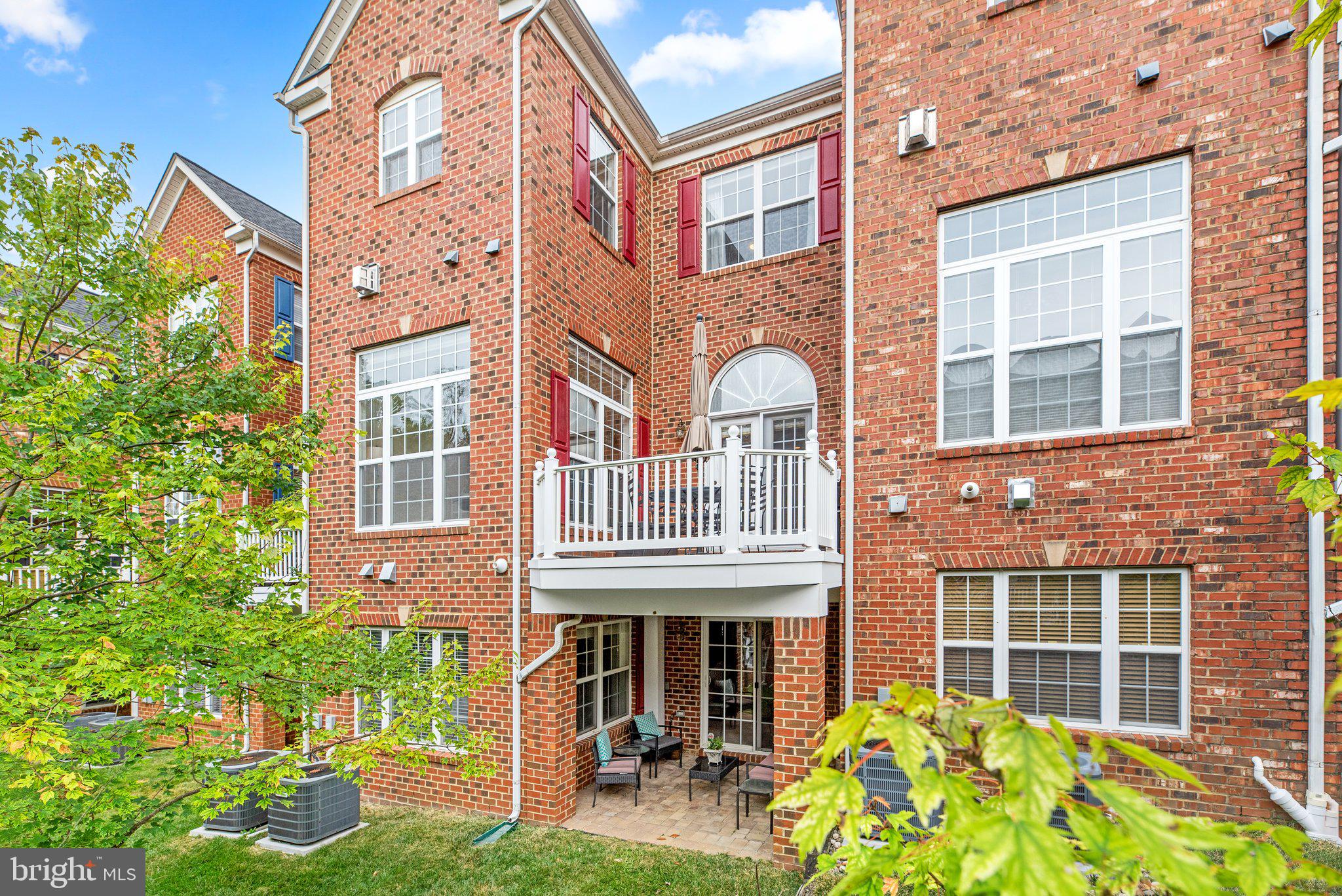 THE VINEYARDS OF ANNAPOLIS - Residential