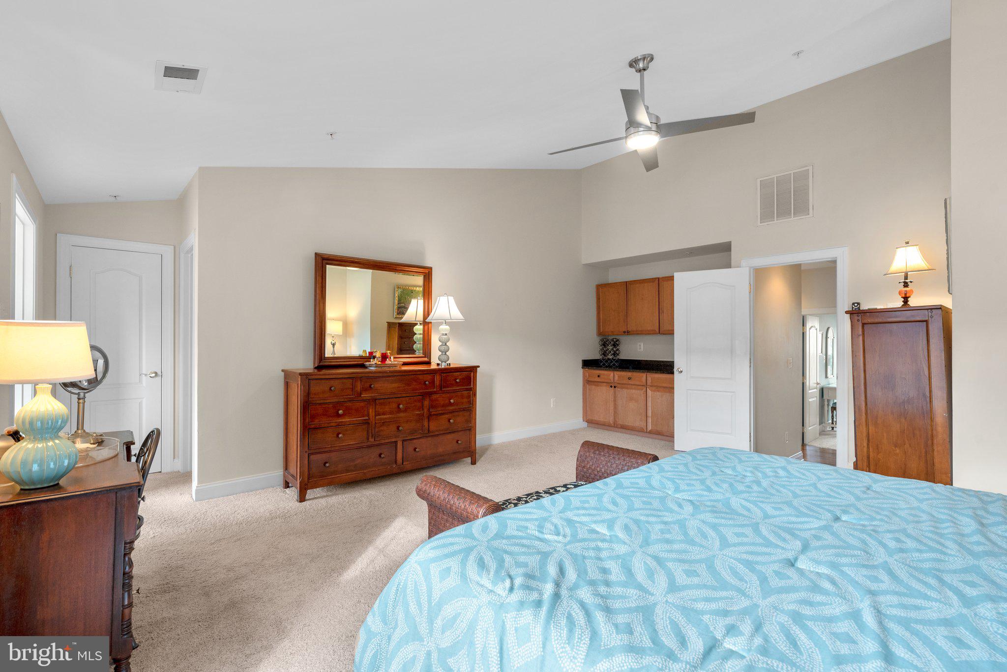 THE VINEYARDS OF ANNAPOLIS - Residential