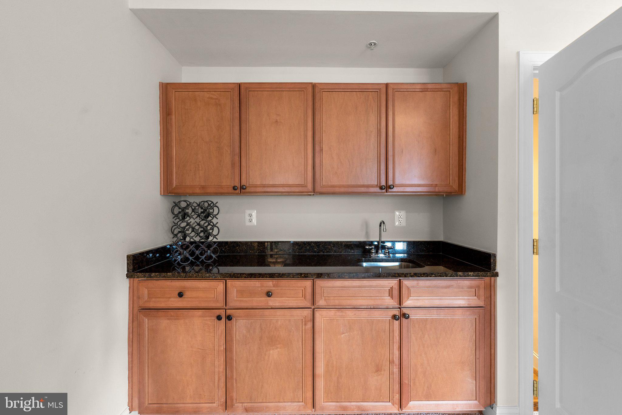 THE VINEYARDS OF ANNAPOLIS - Residential