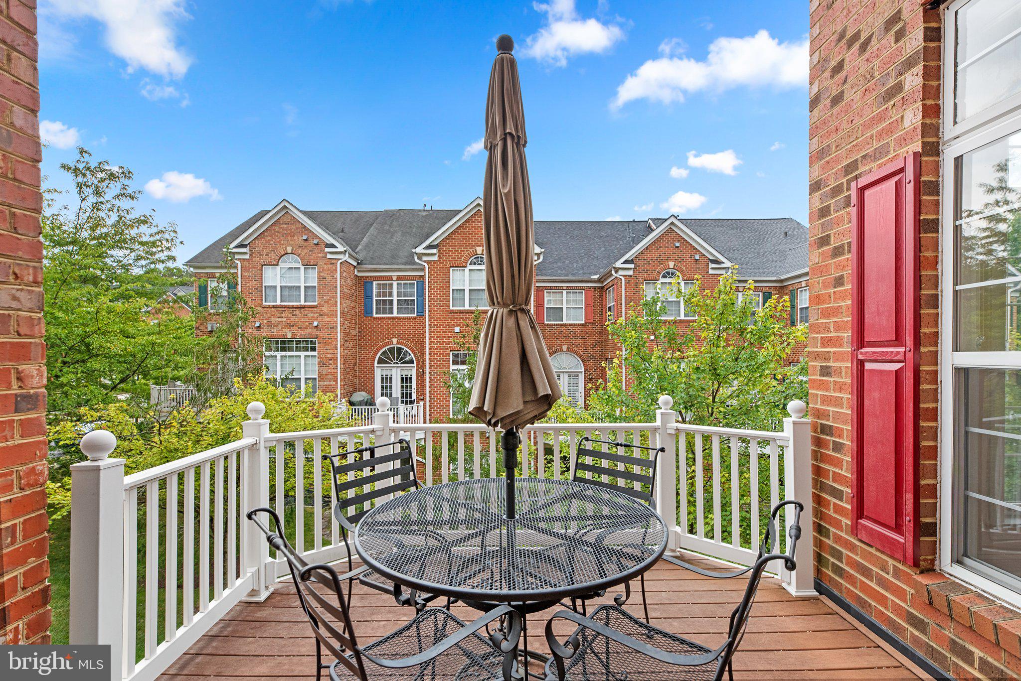 THE VINEYARDS OF ANNAPOLIS - Residential