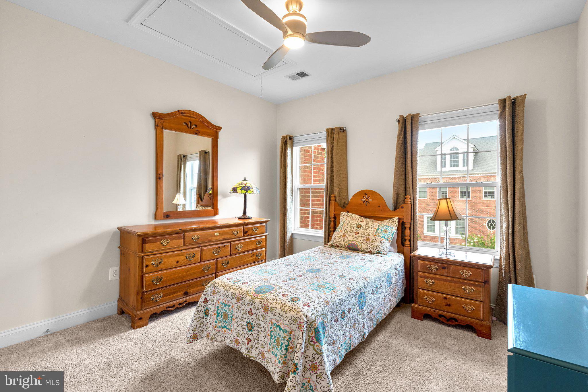 THE VINEYARDS OF ANNAPOLIS - Residential