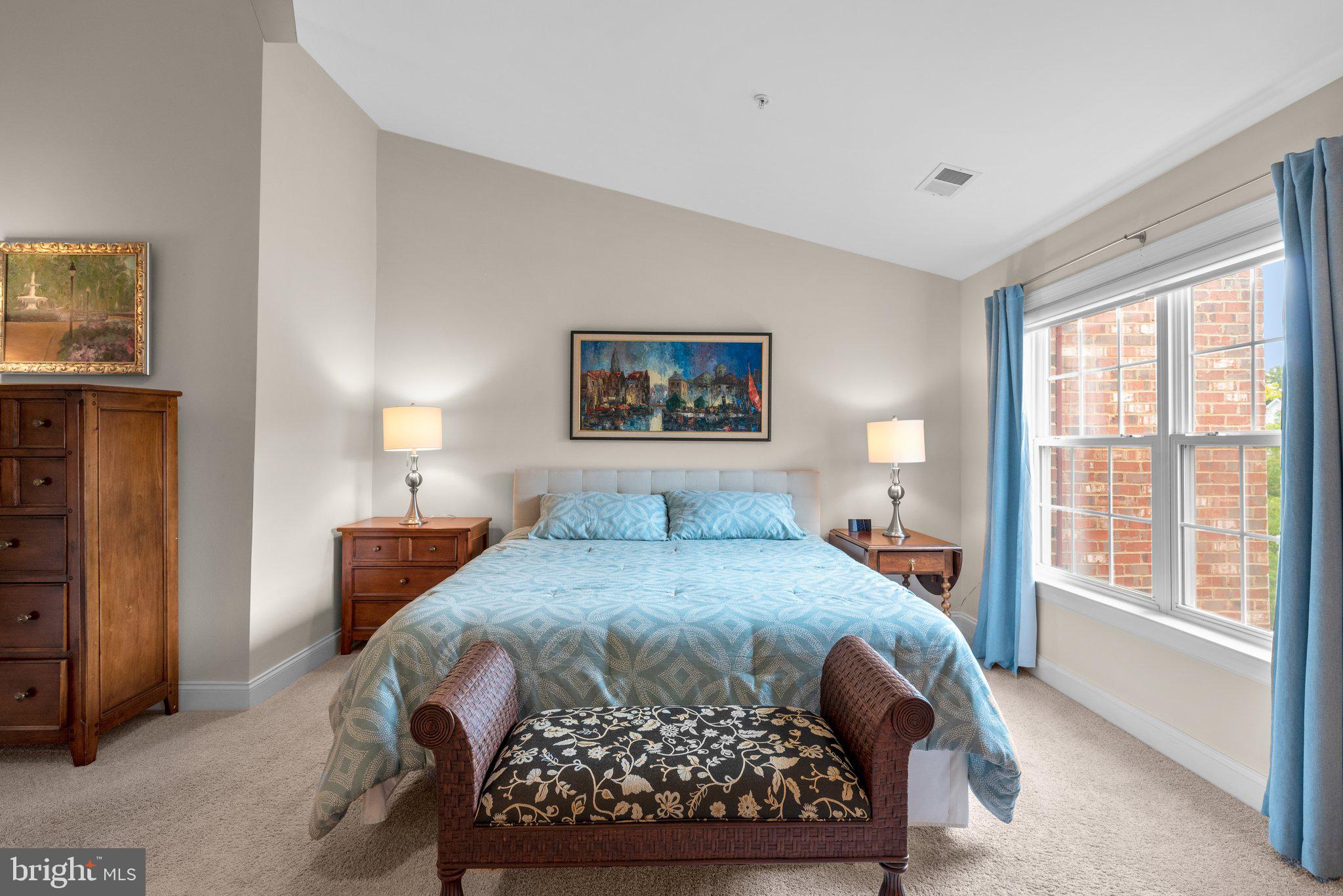 THE VINEYARDS OF ANNAPOLIS - Residential