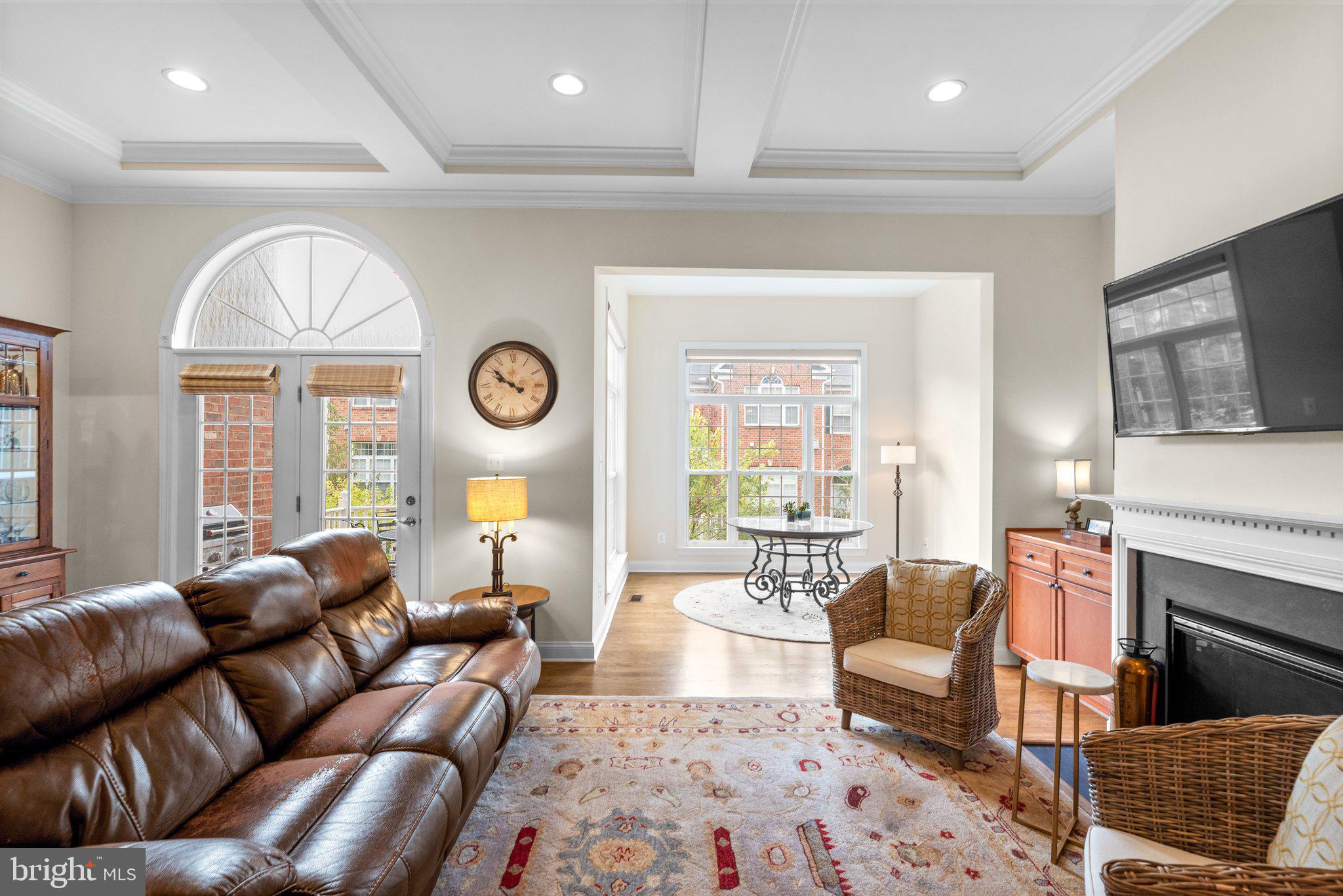 THE VINEYARDS OF ANNAPOLIS - Residential