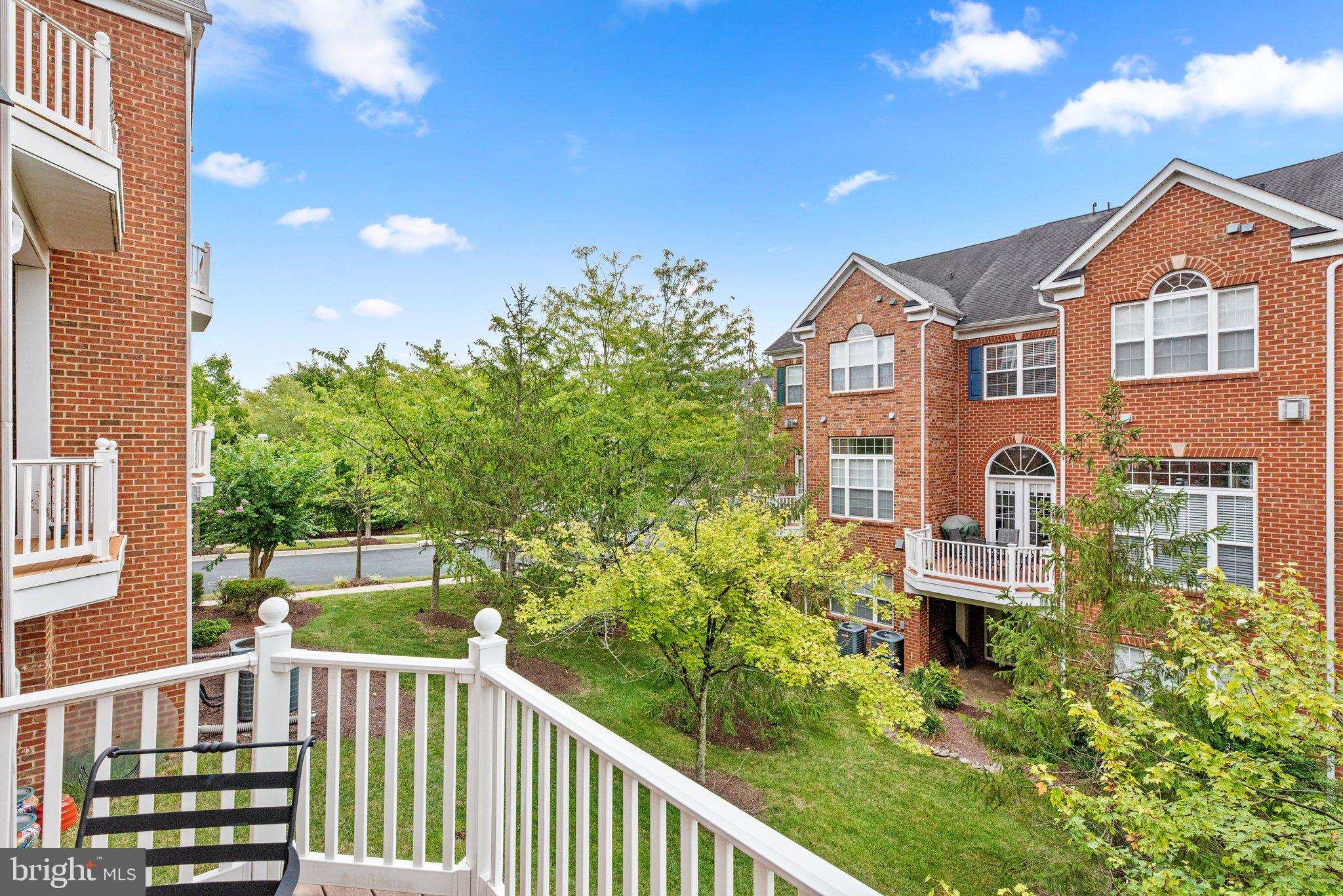 THE VINEYARDS OF ANNAPOLIS - Residential