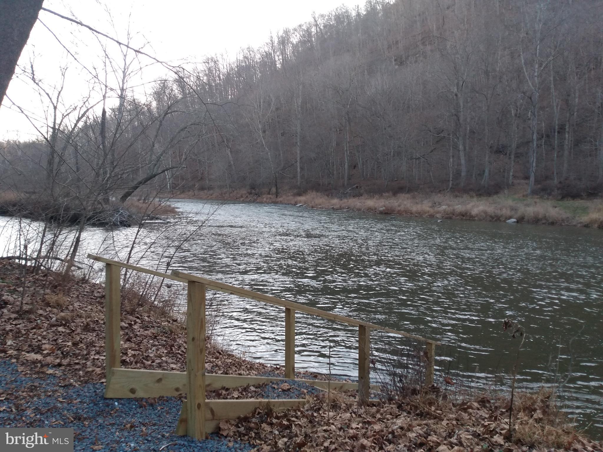 CAPON RIVER VISTA - Residential