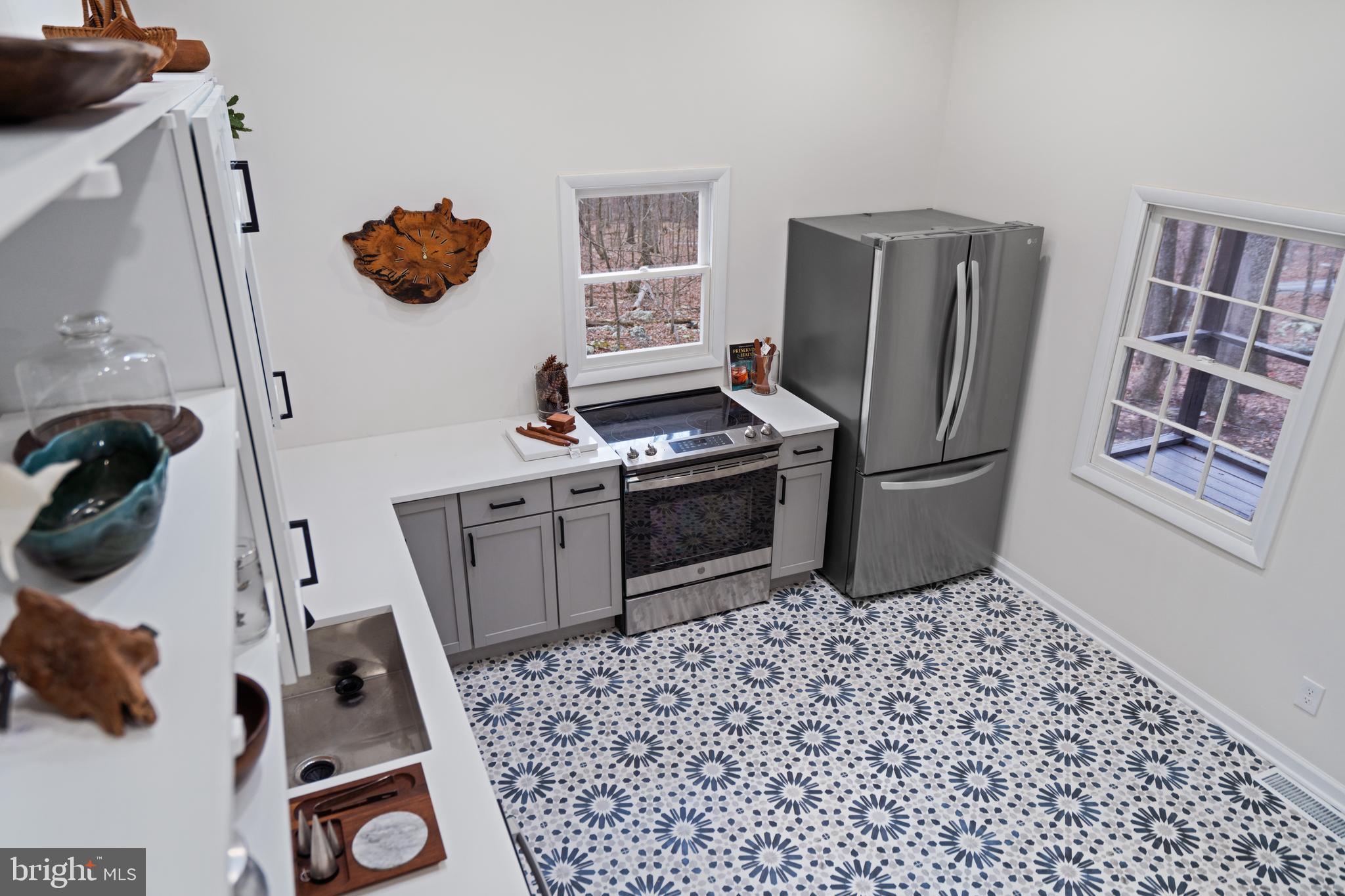 CAPON RIVER VISTA - Residential