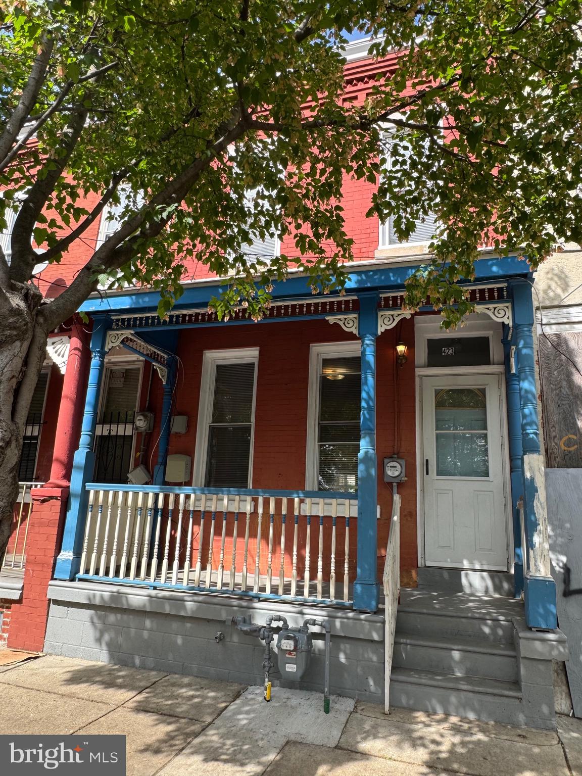 423 TRENTON AVENUE