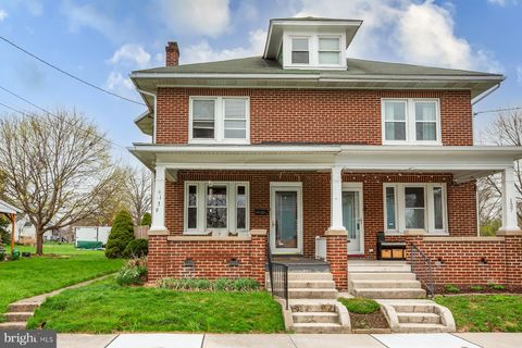 139 N HANOVER STREET ELIZABETHTOWN PA 17022