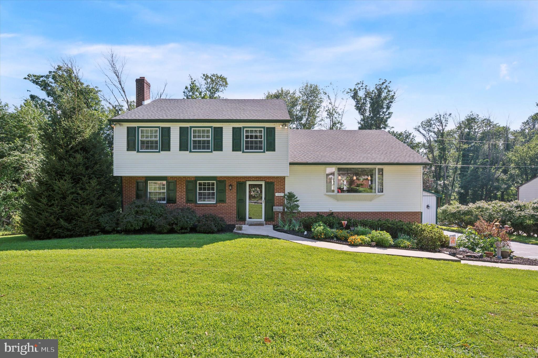 Welcome to this exceptional five-bedroom, three-and-a-half-bathroom home nestled in the charming Wallingford neighborhood. This thoughtfully designed residence offers generous living spaces perfect for families seeking comfort and versatility.
The heart of this home features well-appointed bedrooms, including a spacious primary bedroom suite. The additional bedrooms provide flexibility for family members, guests, or home office needs. With three full bathrooms plus a convenient half bath, morning routines flow smoothly for everyone. If you love sports or just having great parties, you will love the bar room that includes a wet bar and sliders to the covered porch.
One of the standout features is the beautifully designed in-law suite, offering privacy and independence while maintaining connection to the main living areas. This versatile space opens up possibilities for multigenerational living, rental income, or simply extra room to spread out.
The quality construction throughout this home showcases attention to detail and lasting craftsmanship. From the solid framework to the finishing touches, every element reflects a commitment to excellence that you'll appreciate for years to come.
Your generous lot provides ample outdoor space for gardening, entertaining, or simply enjoying peaceful moments in your private yard. The established Wallingford neighborhood offers tree-lined streets and a welcoming community atmosphere.
Some of the upgrades include a new roof (2022), all of the bathrooms were updated in 2022, and the laundry room was updated in 2022.
Recreation enthusiasts will appreciate the proximity to Mickey Vernon Field at Bullens Lane Park, just a short stroll away. This nearby green space provides opportunities for outdoor activities, family picnics, and connecting with nature without leaving the neighborhood.
This home combines practical living spaces with thoughtful design elements, creating an environment where memories are made and comfort is paramount.