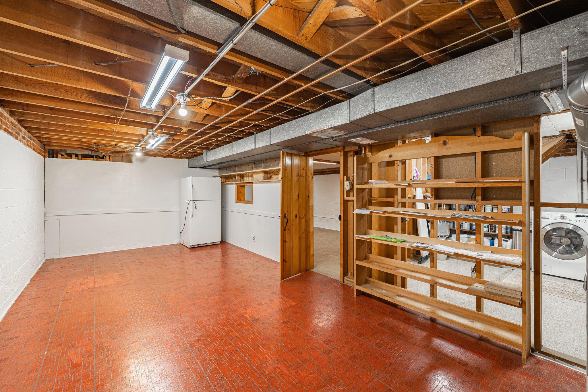 FLEETWOOD ESTATES - Residential