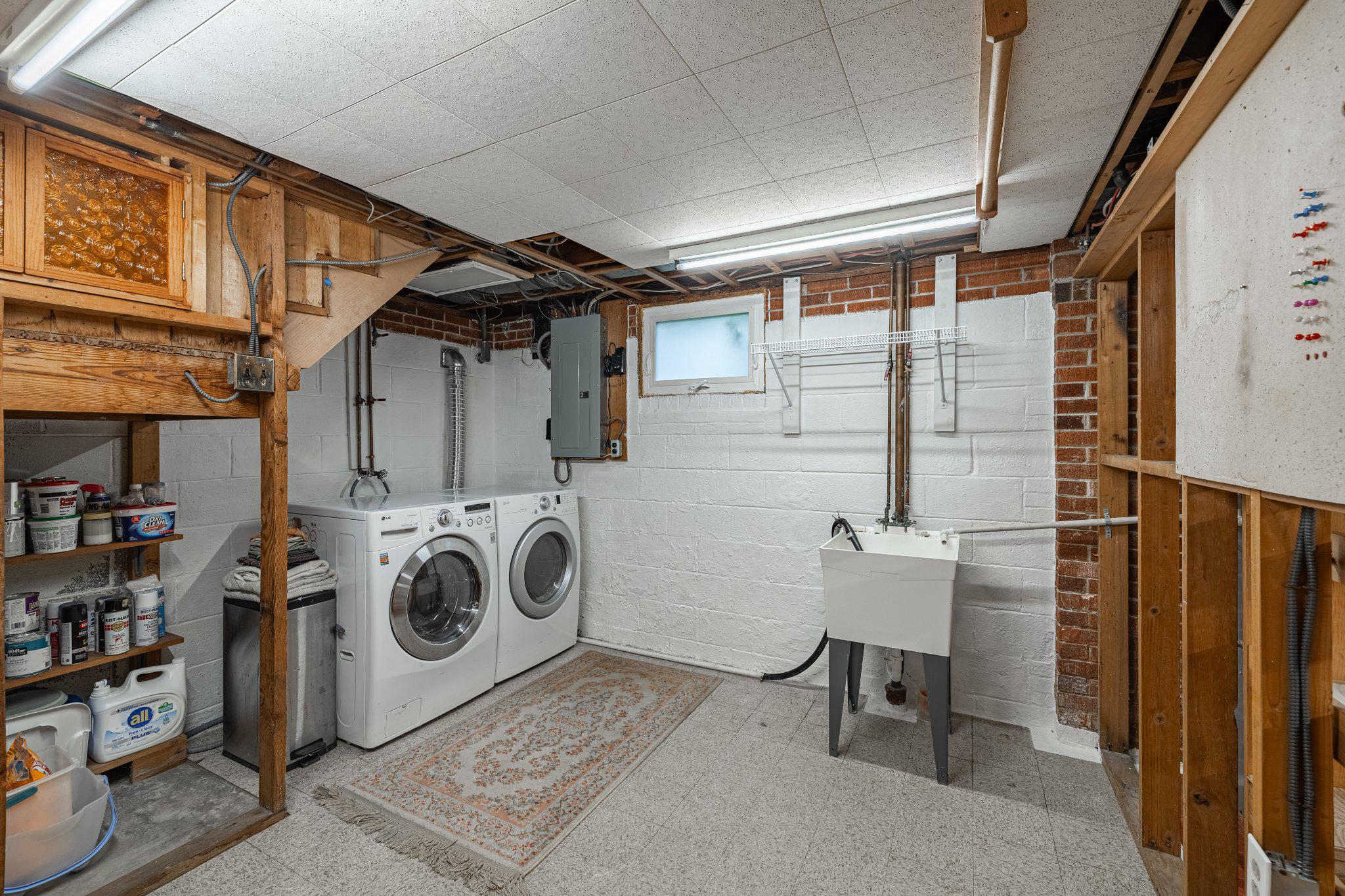 FLEETWOOD ESTATES - Residential