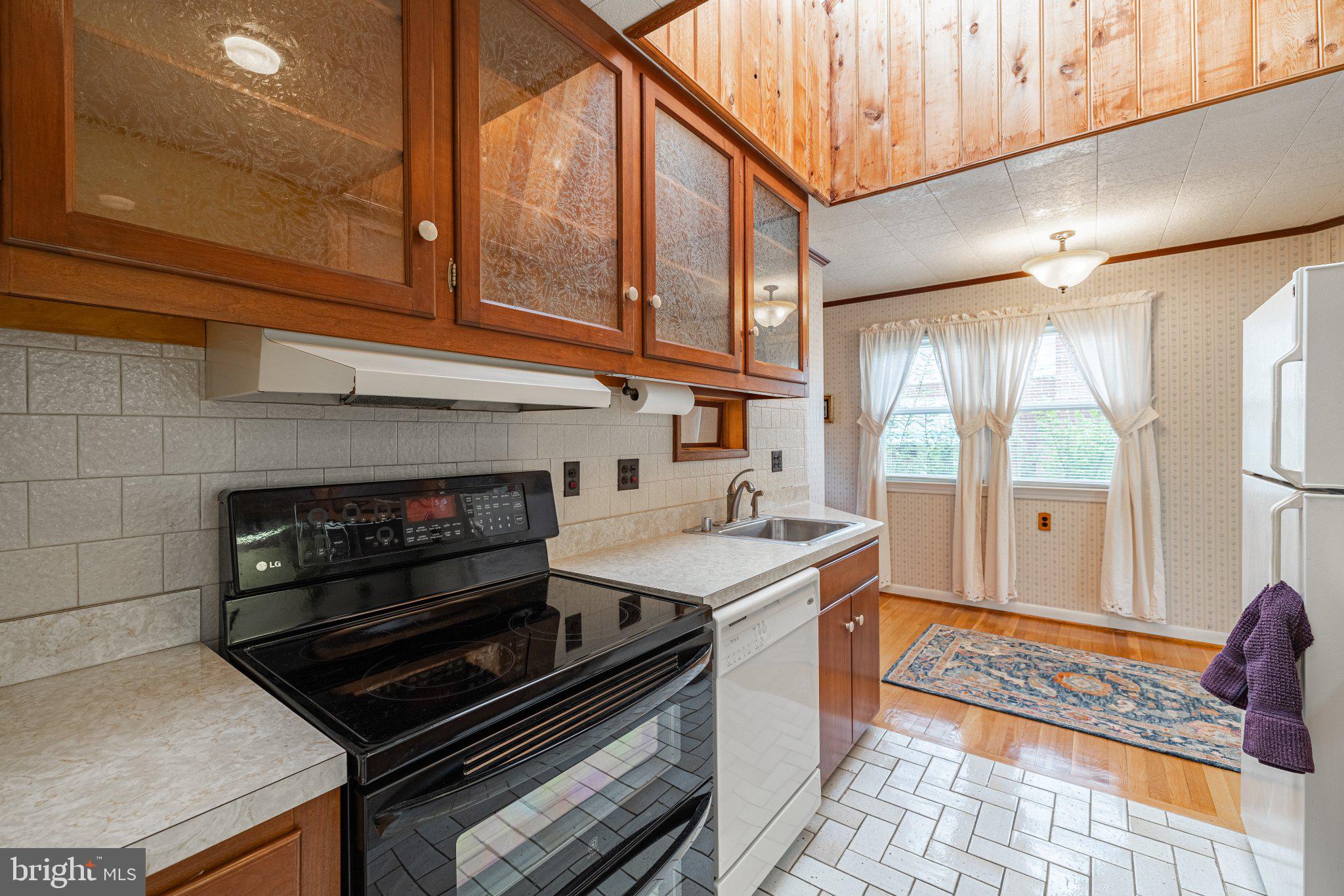 FLEETWOOD ESTATES - Residential