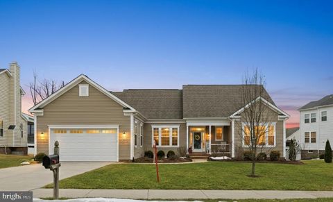 Homes For Sale - 105 Ladysmith Drive<br/> STEPHENS CITY, VA 22655