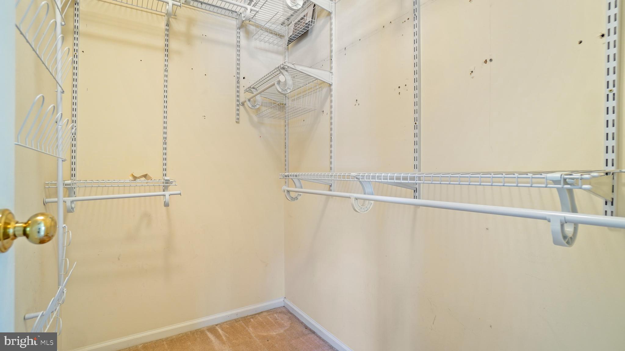 CHAPMAN FARM - Residential